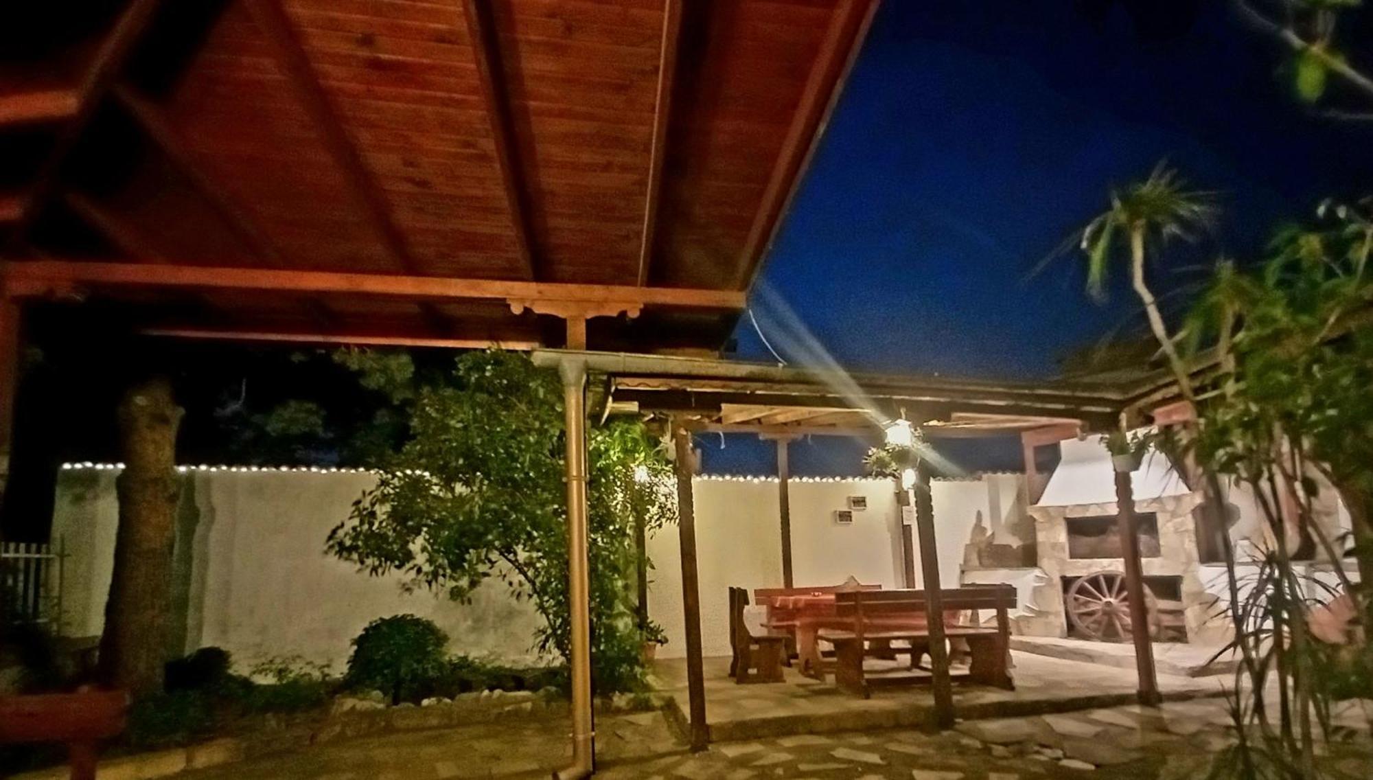 Hotel Kibor Gulubovo  Buitenkant foto
