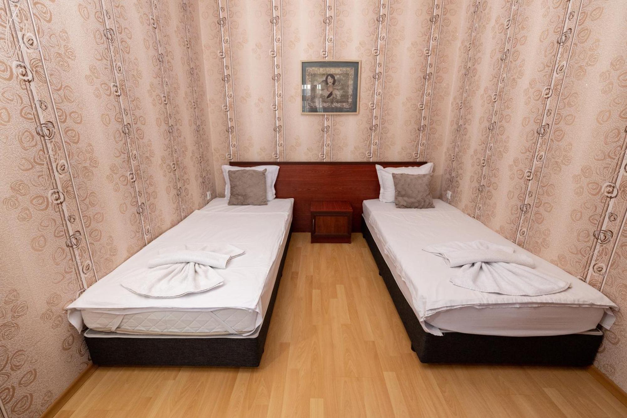 Hotel Kibor Gulubovo  Buitenkant foto