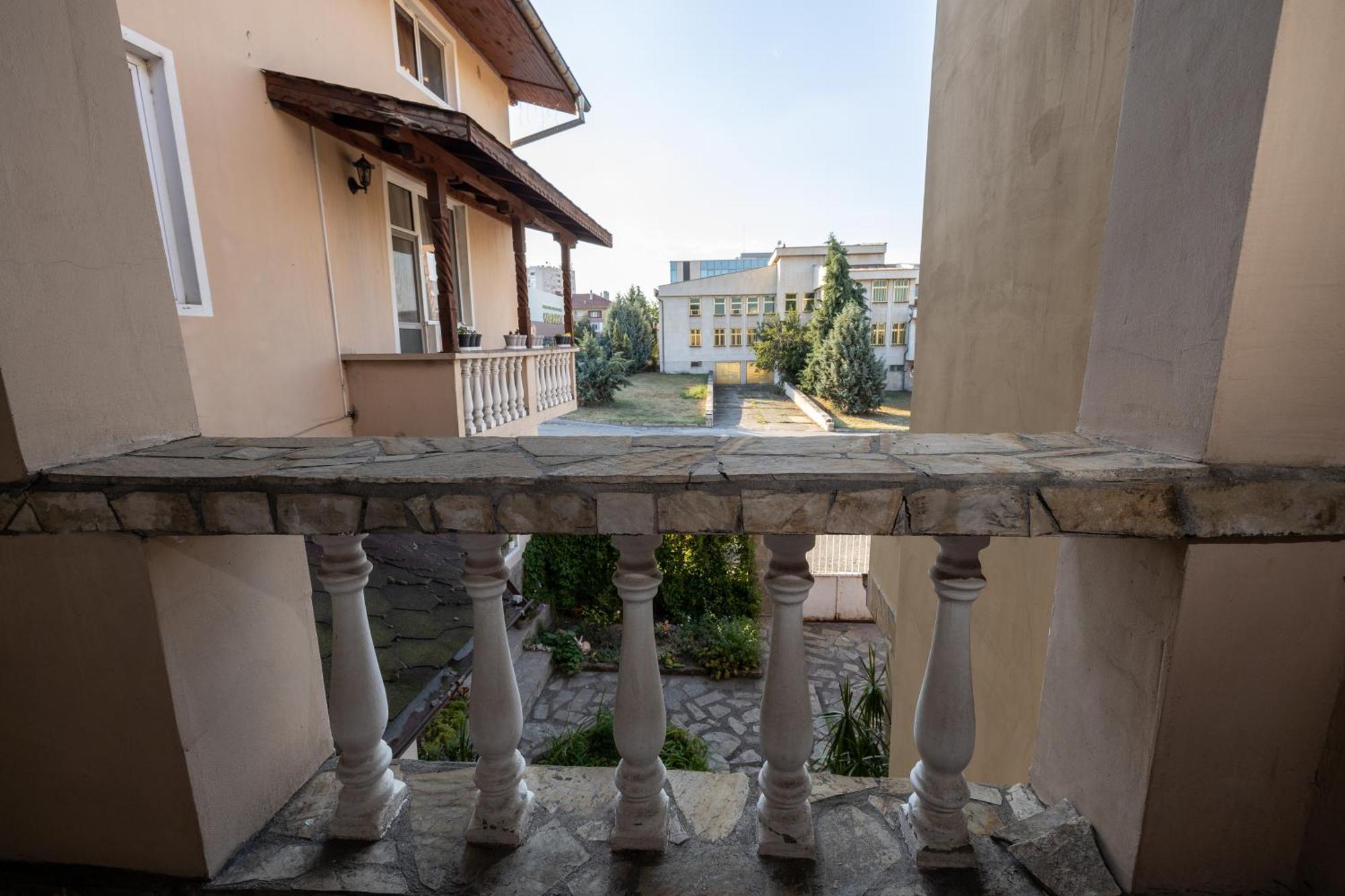 Hotel Kibor Gulubovo  Buitenkant foto