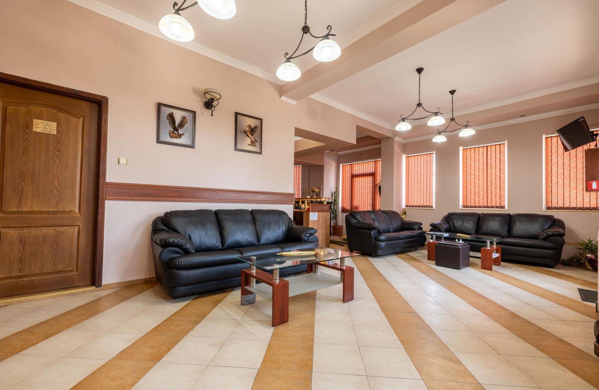 Hotel Kibor Gulubovo  Buitenkant foto