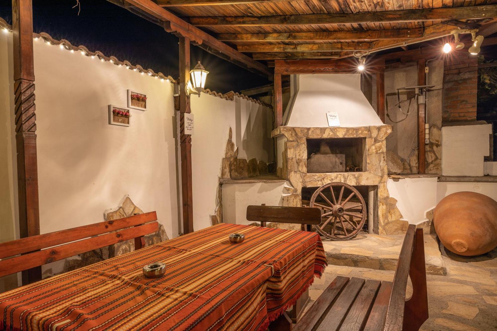 Hotel Kibor Gulubovo  Buitenkant foto